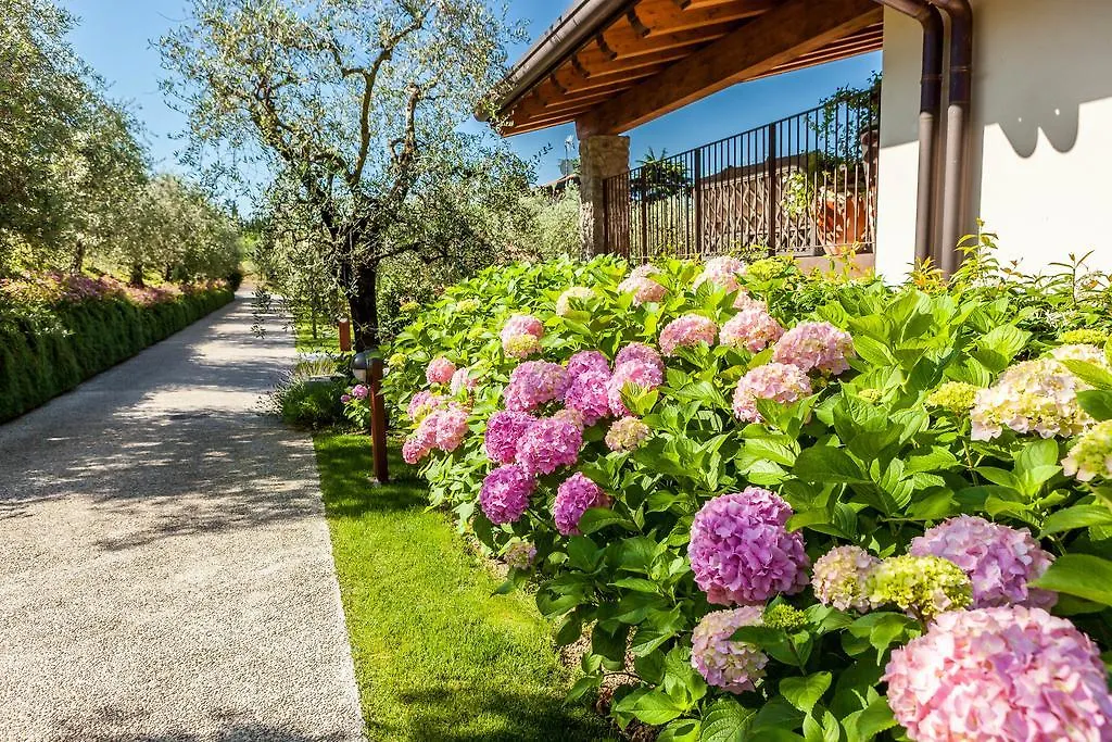 Farm stay Quercia Belvedere Relais Bardolino Italy