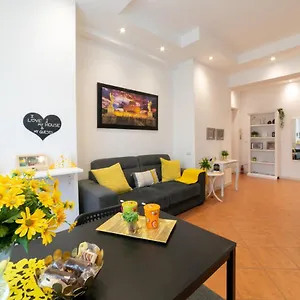  Apartment *****amorhome***** New Luxury In The Heart Of Italy